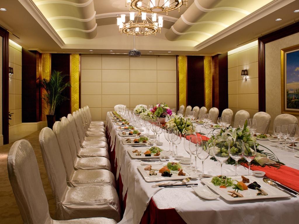 Noble International Hotel Zhengzhou Eksteriør billede